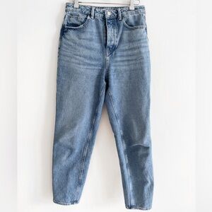 Zara High Waist Straight Jeans, Light Wash, Size 4, 100% Cotton